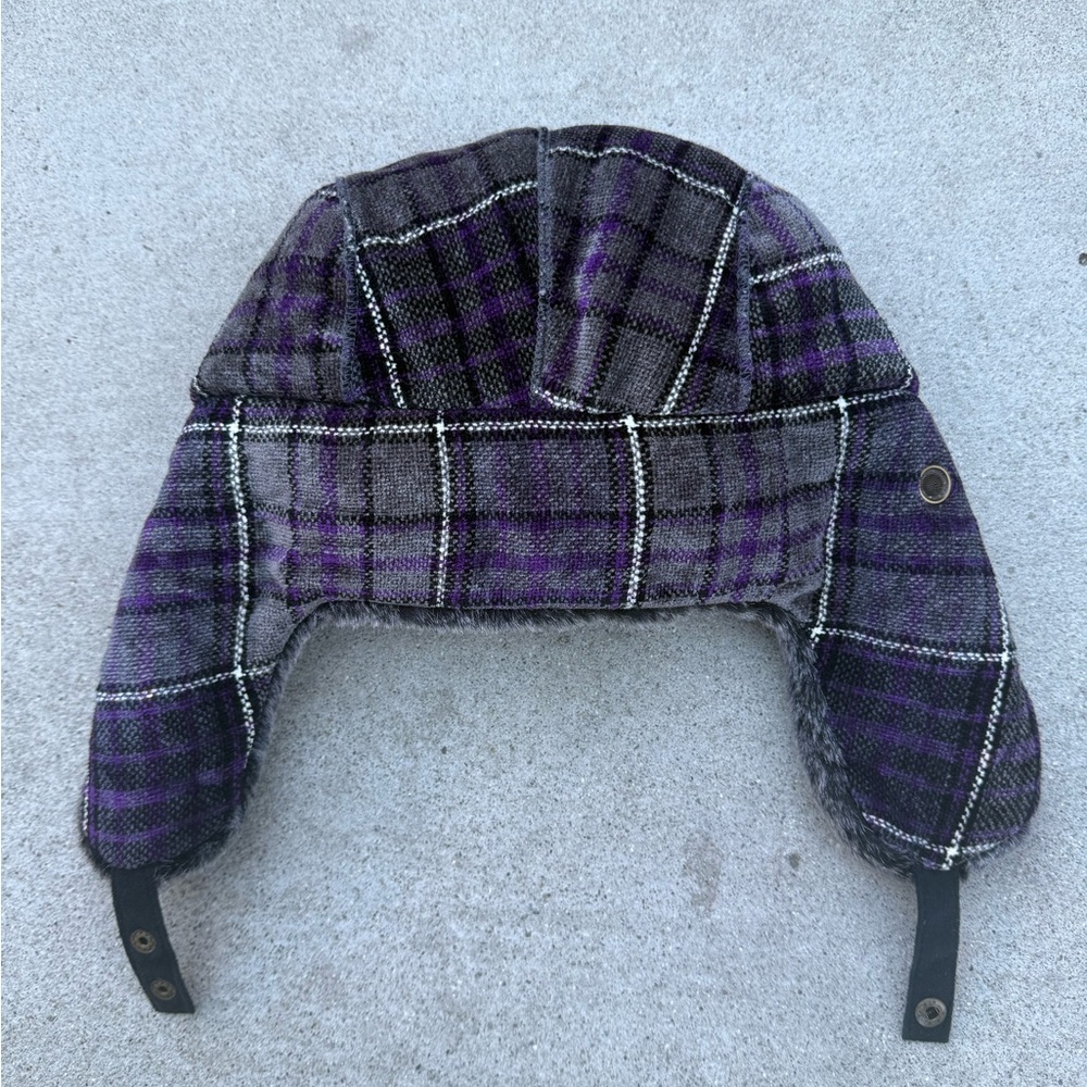 Woolrich Plaid Arctic Trapper Hat in Purple and Black Faux Fur One Size Unisex - Picture 4 of 6